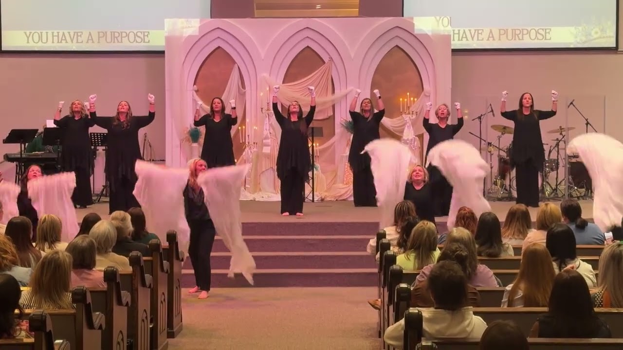 Praise Team of Christ Church worshipping to “Mighty Name of Jesus”
