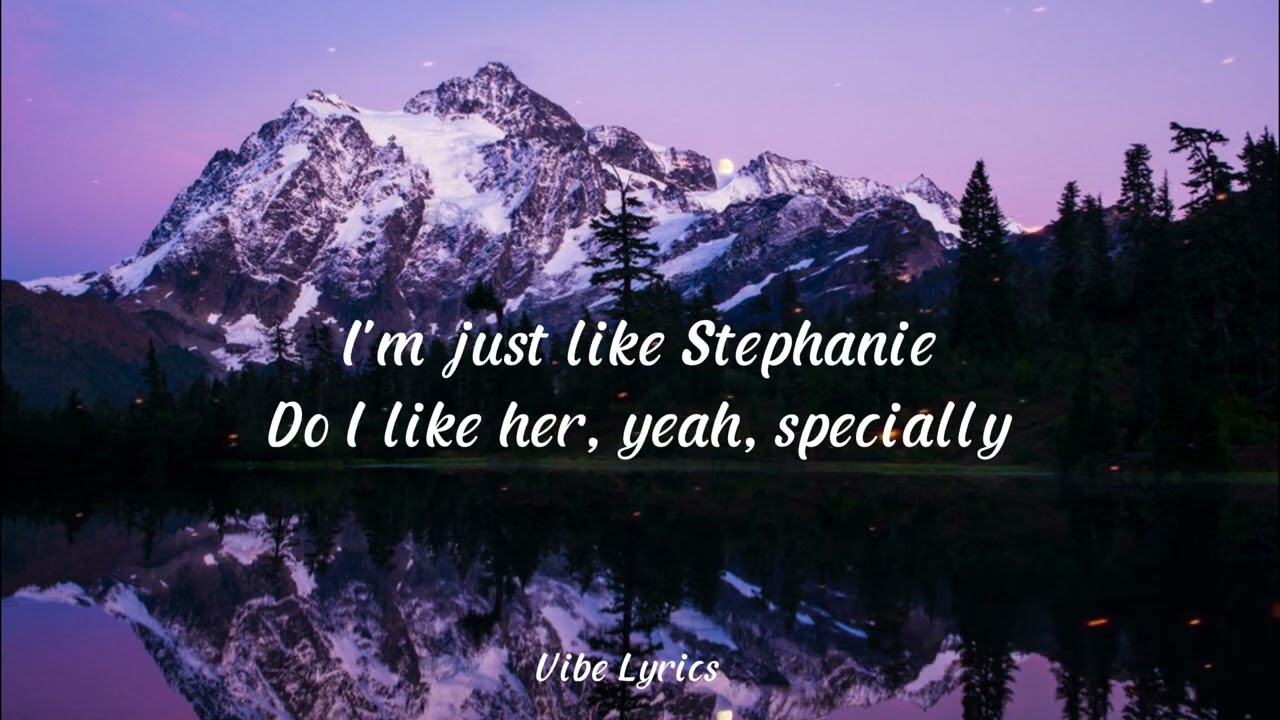 Stephanie (Clean) - Nafeesisboujee (Lyrics)