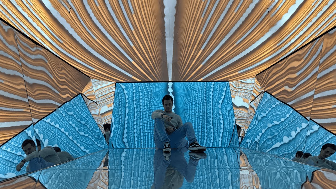Ilyen volna a világ az emberek után ? Fény orgia és xenomorphok találkozása a Light Art múzeumban