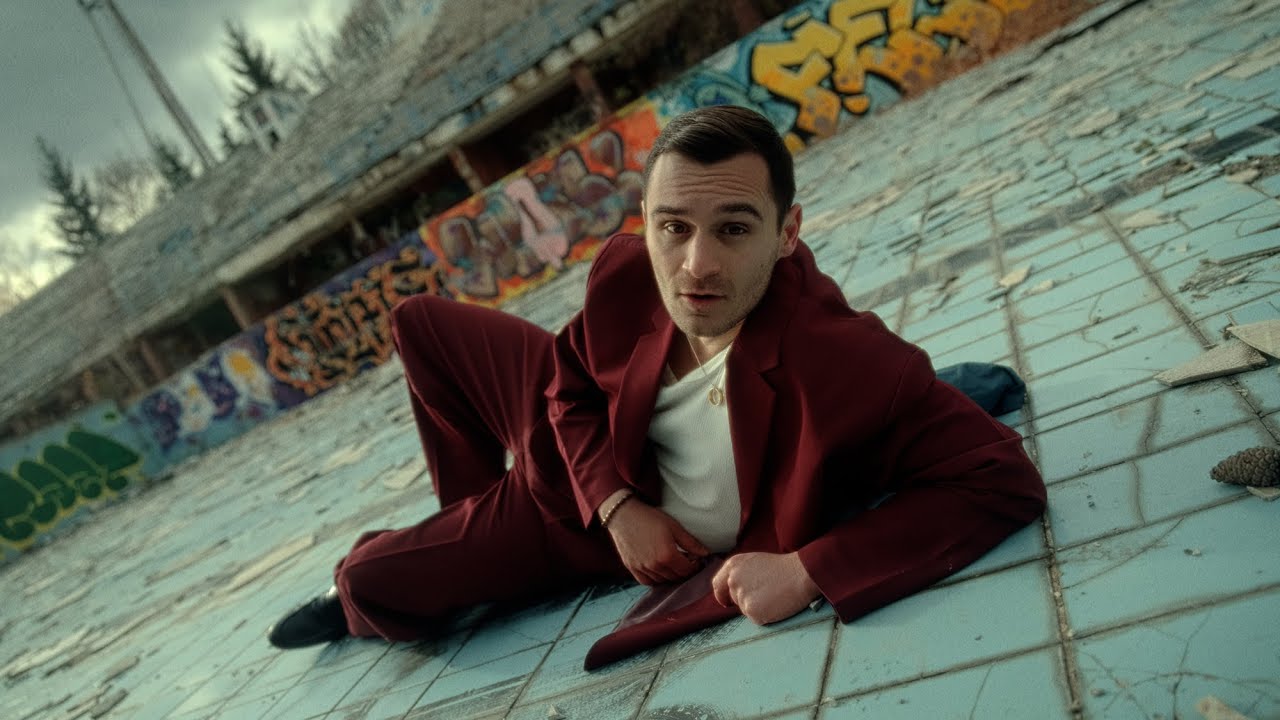 Julian Kostov - Groundhog day [Official Music Video]