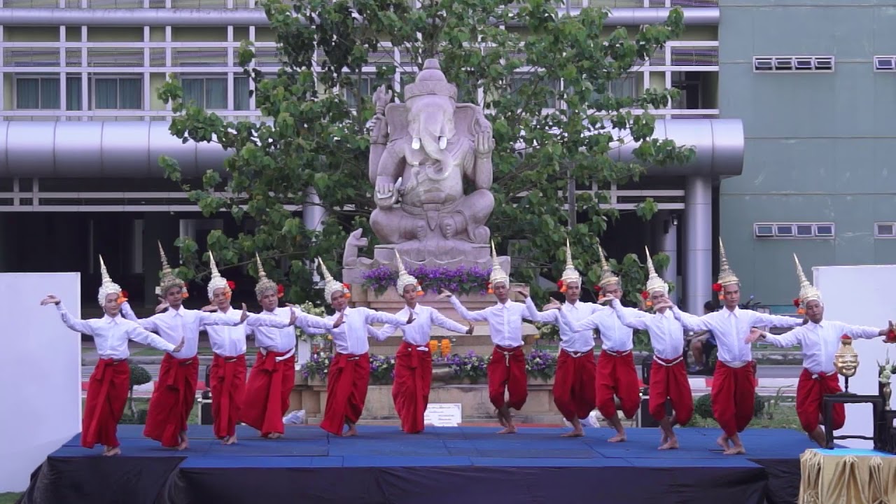 ระบำสี่บท