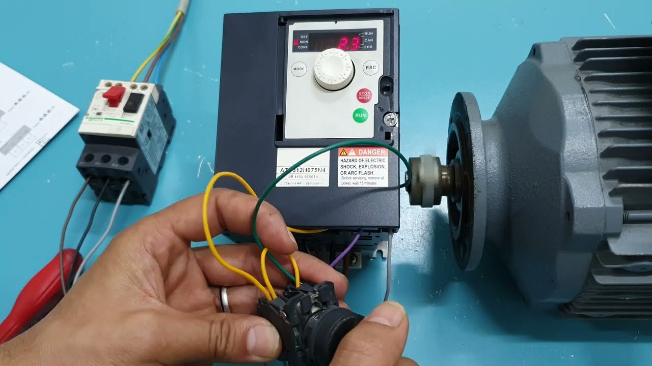 برمجة الانفرتر: طرق التحكم  Variateur de vitesse: choix de commande