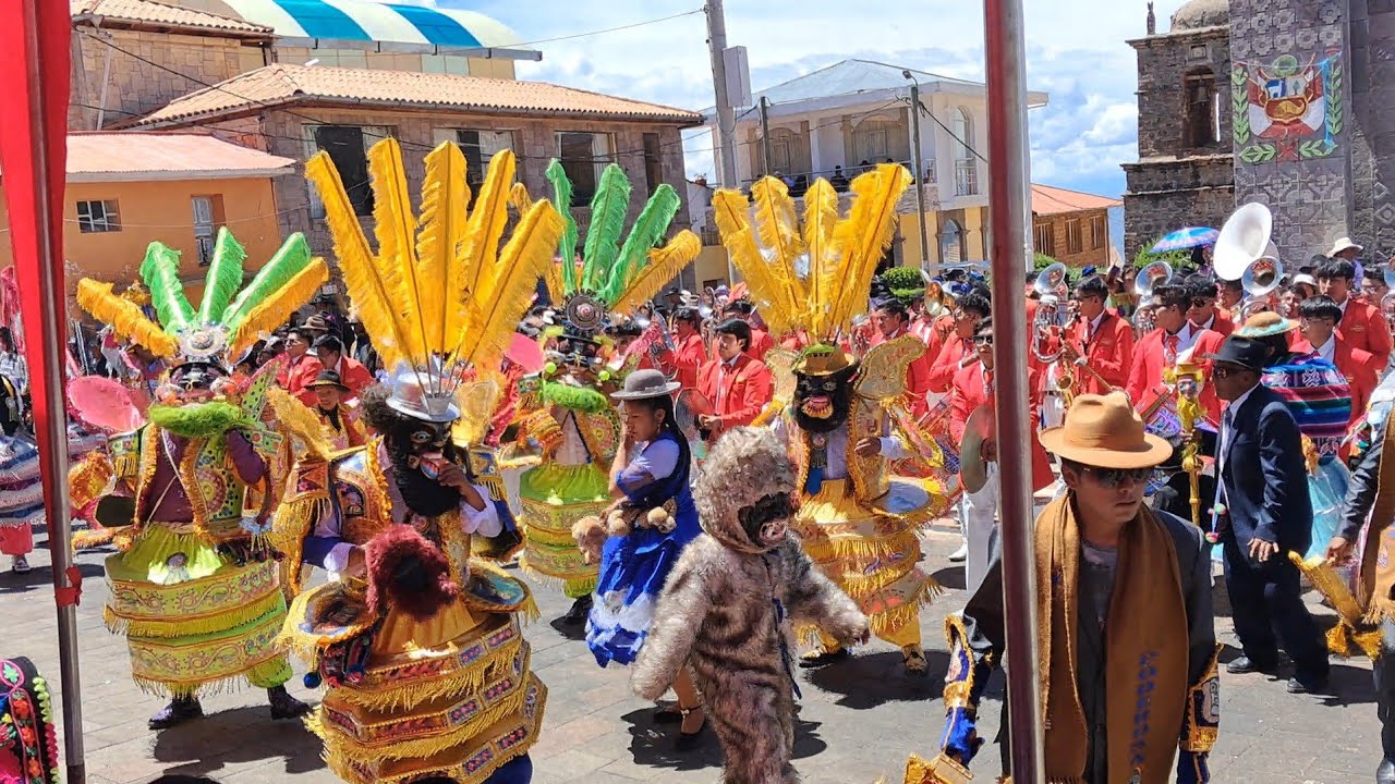 Entrada Folklórica Virgen De La Candelaria Amantani 2026 [Comunidad Colquecachi]