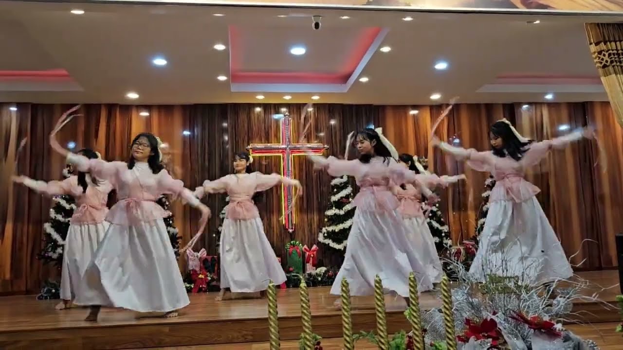 Christmas Dance 2023 | Sing We Now Of Christmas