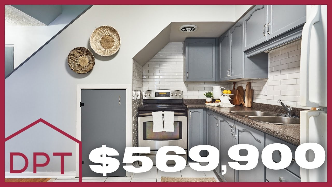 Amazing 2-Storey Condo In The Heart Of Central Oshawa | Dan Plowman Team