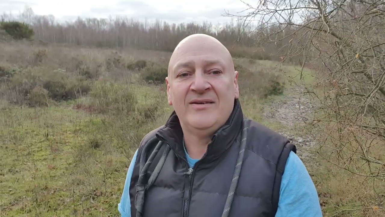 Истеблишмент обожает Алаа Абд эль-Фаттаха: Люси Коннелли презирают те же самые клоуны!