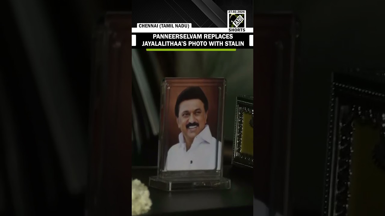 Expelled AIADMK leader O. Panneerselvam replaces J. Jayalalithaa&rsquo;s photo with CM M.K. Stalin