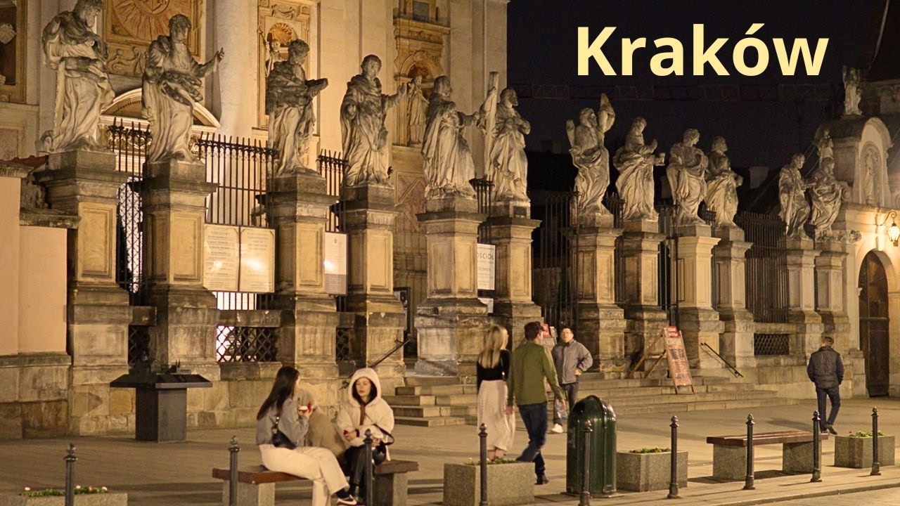 Niezwykła ulica Grodzka -  w drodze z Rynku Głównego pod Wawel przez Plac Wszystkich Świętych