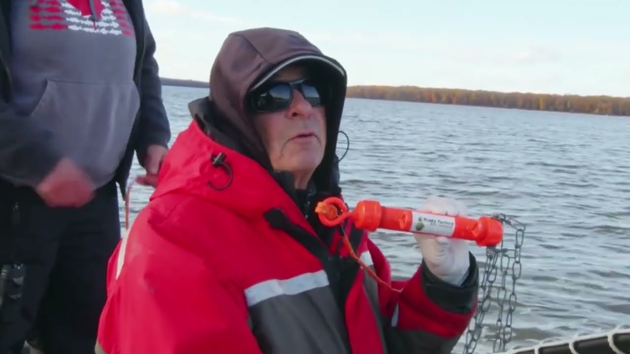 Musky Factory Bait Company Lure Retriever Demo!