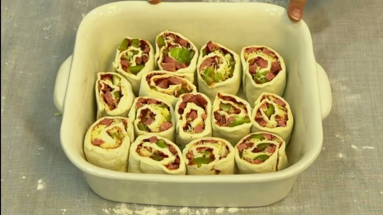 Pizza Bona - Easy Puff Pastry Pizza Rolls!🍕 #food #recipe #pizza