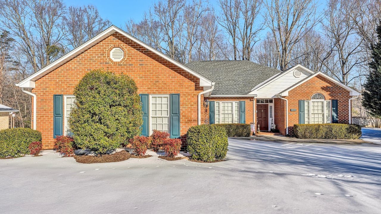 1576 Rosewalk, Roanoke, VA