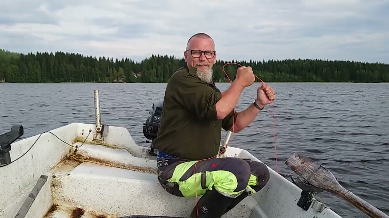 katiskat järvessä,käydäänpä katsomassa👍