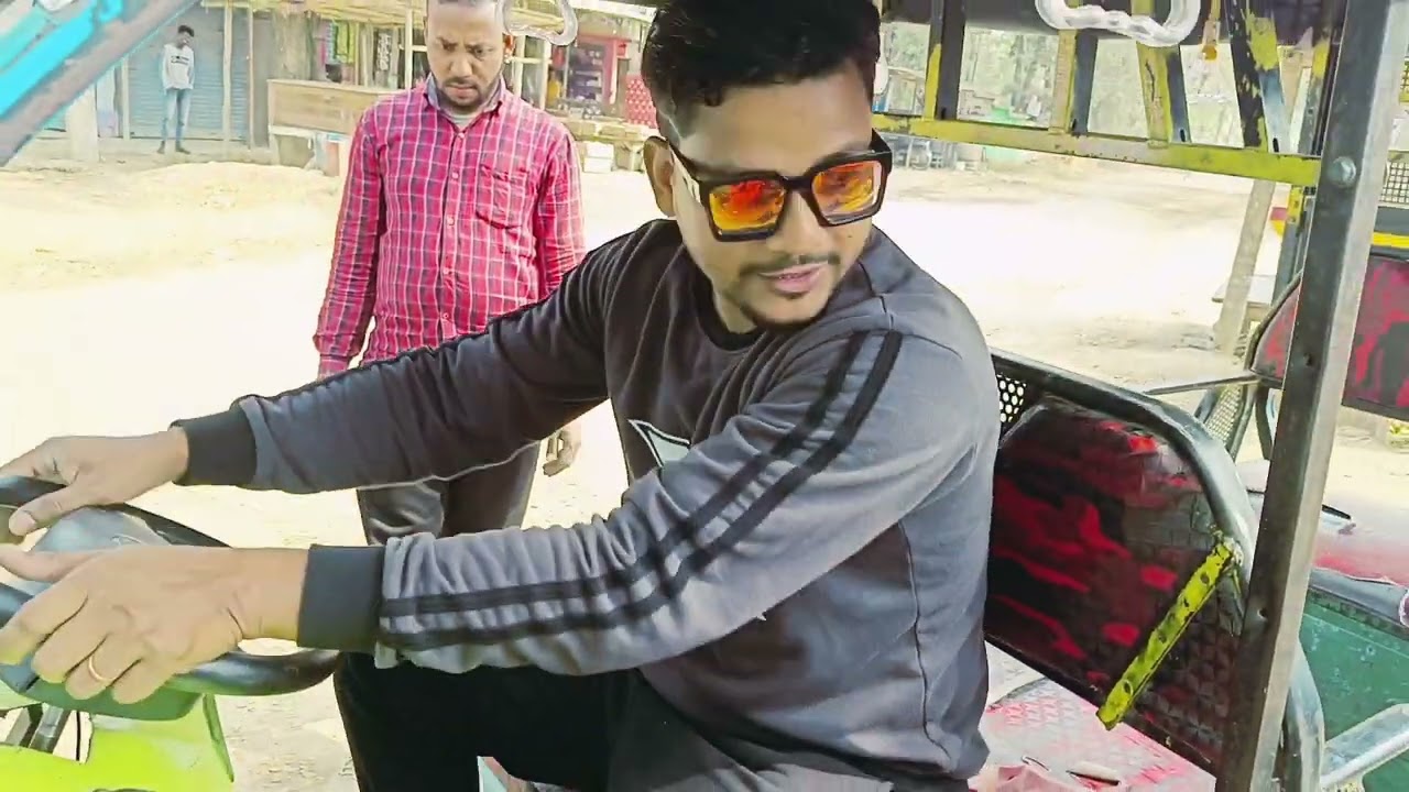 টমটমের মধ্যে অদ্ভুত এটা কি হলো.