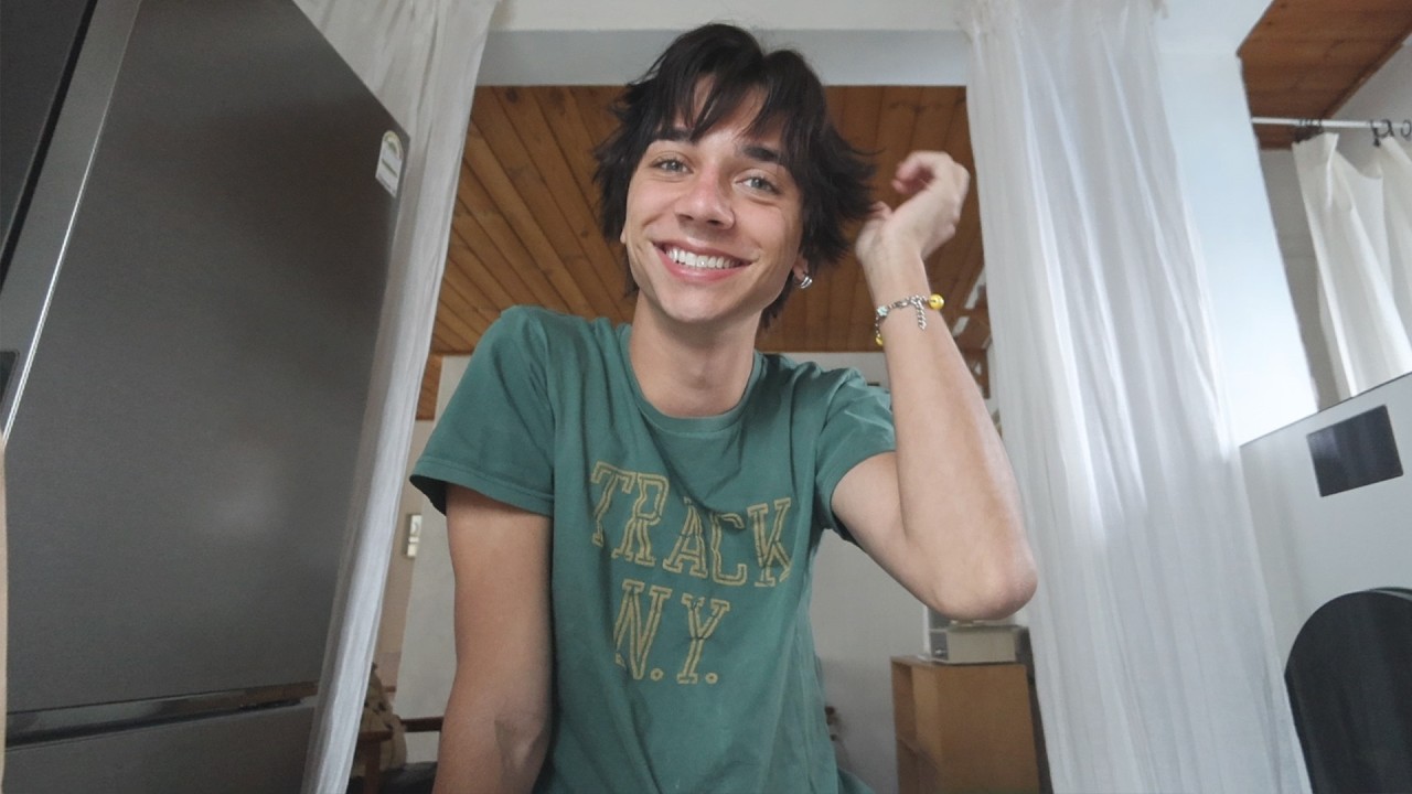 korea vlog except i split my head open lol