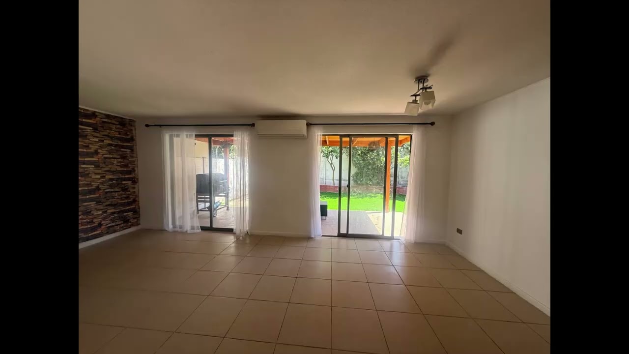 Casa 3 dorm 3 ba&ntilde;os Los Almendros
