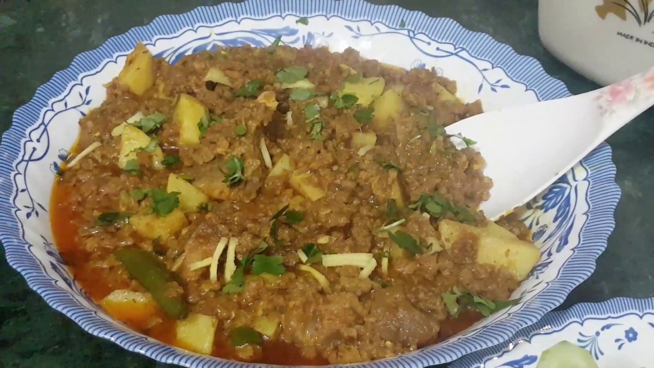 Alou Keema/Meat potatoes /Viande hach&eacute;e pomme de terre /Subtitles/Urdu-Hindi Recipe /Naila's Cuisine