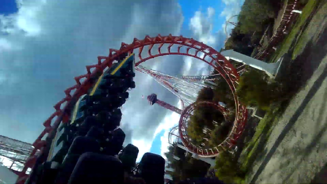 Viper at Six Flags Magic Mountain Back Row POV