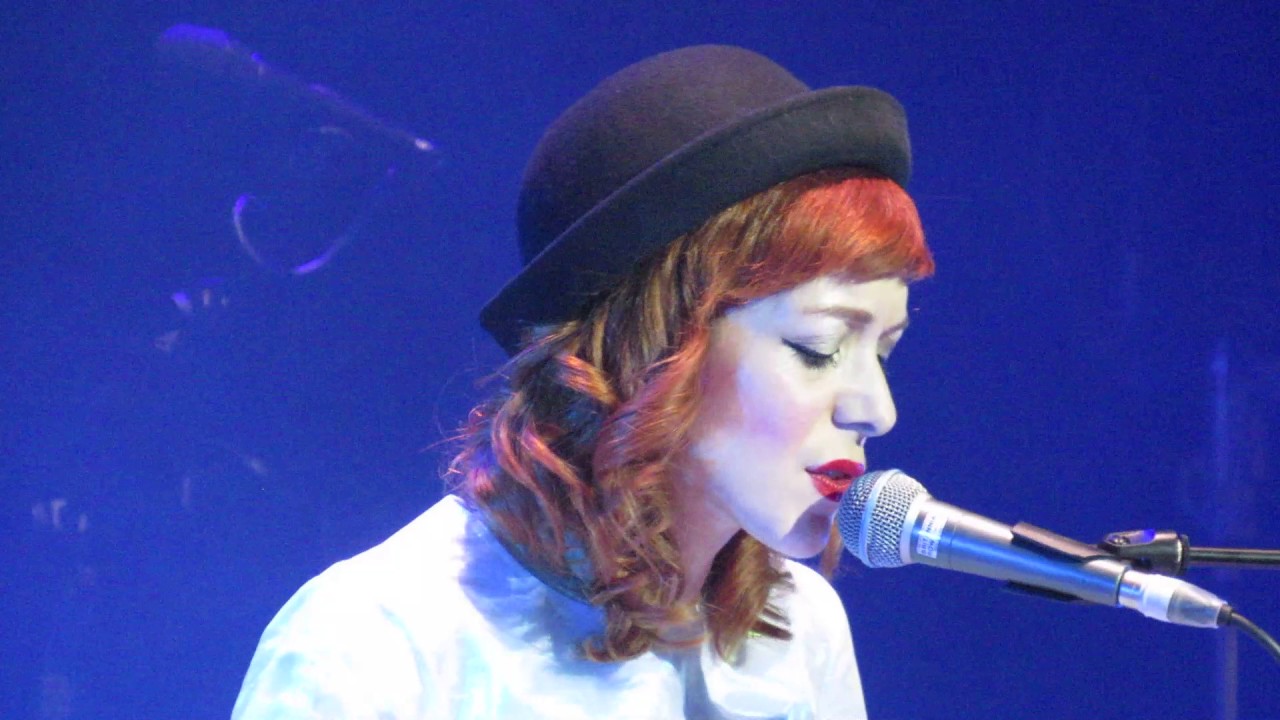 The Anchoress  - 'Bury Me'-  Poole Lighthouse -   2nd June 2017