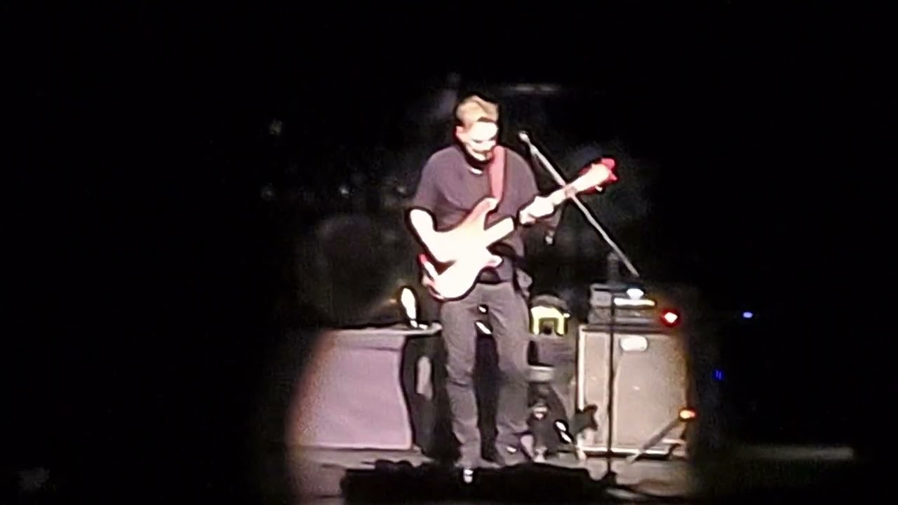Steve Hackett - Foxtrot Tour, - A Tower Struck Down/Basssolo/Camino Royale, Hannover 23/04 23