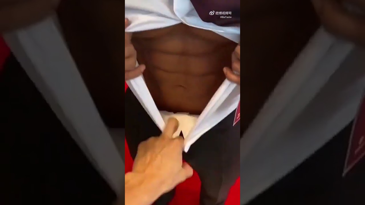 sexy muscled #handsomemuscular #muscular #fitness #model #hunk