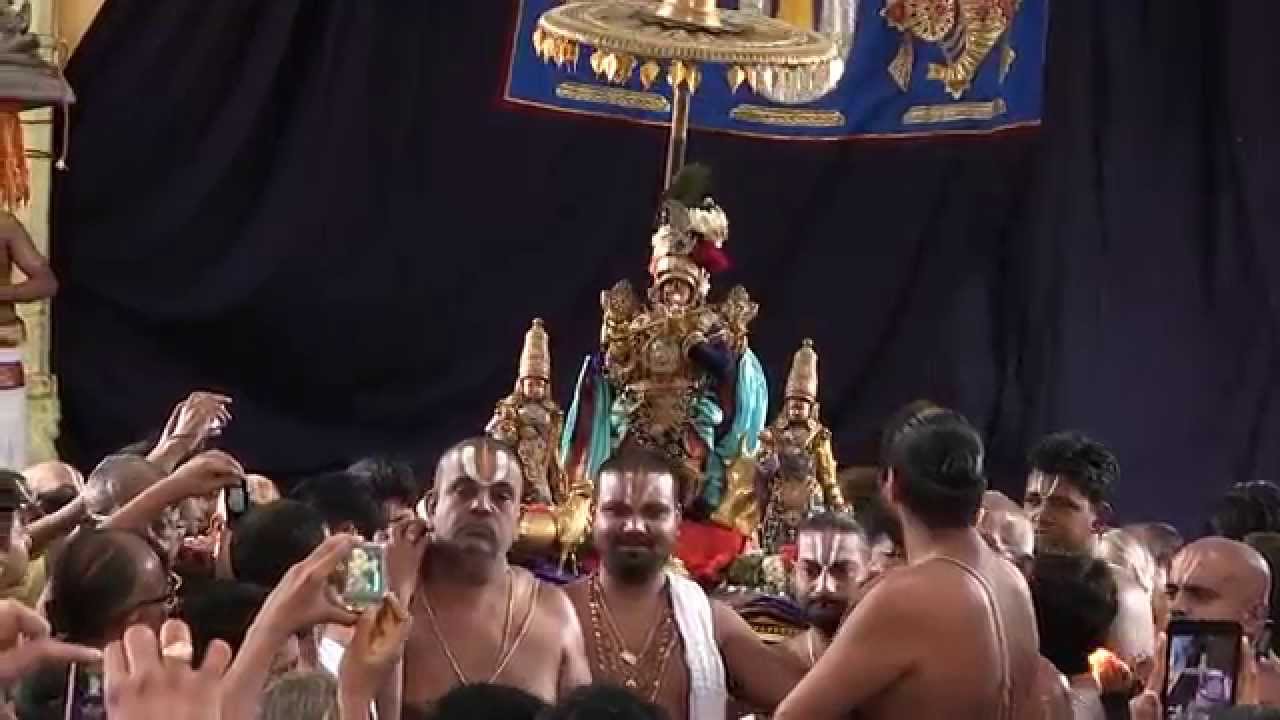 tirukkacci accompanied by Smt.M.S.Subbulakshmi — 