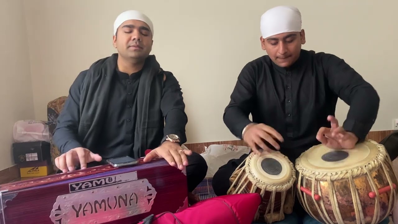 Satgur Mera Sada Daya mohe deen kao rakh liya, kirtan