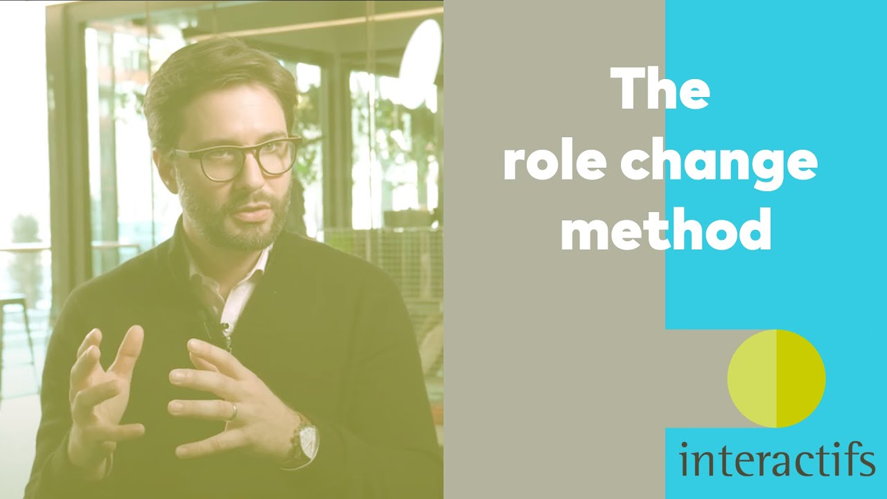 What is the role change method used by Interactifs?