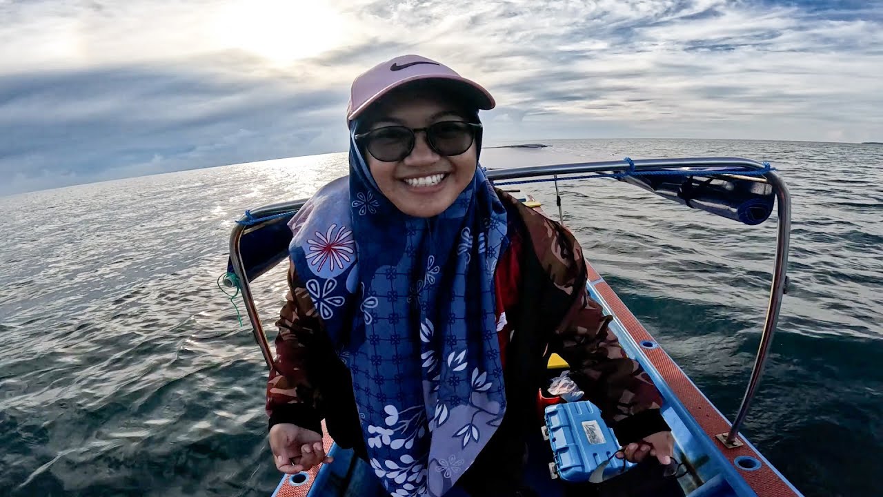 Ajak Istri Mancing Strike Lagi,, 2 Hari Jigging Sampai Mesin Macet !!