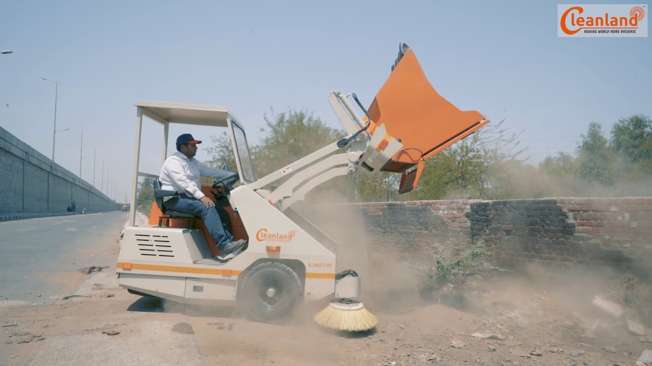 Industrial Cleaning Equipment | Cleaning Machine | Street Sweeper