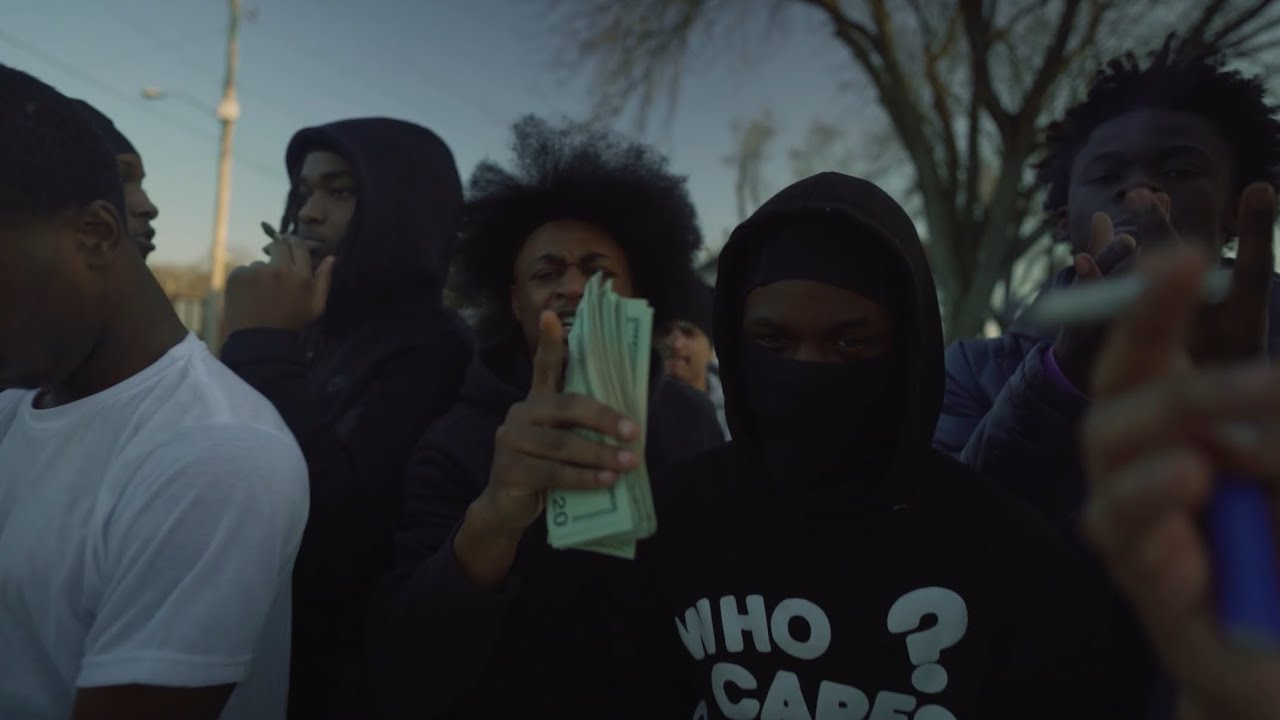 Beezy2x & imrllyactive - Black Truck (Directed by @shotbyrem_)