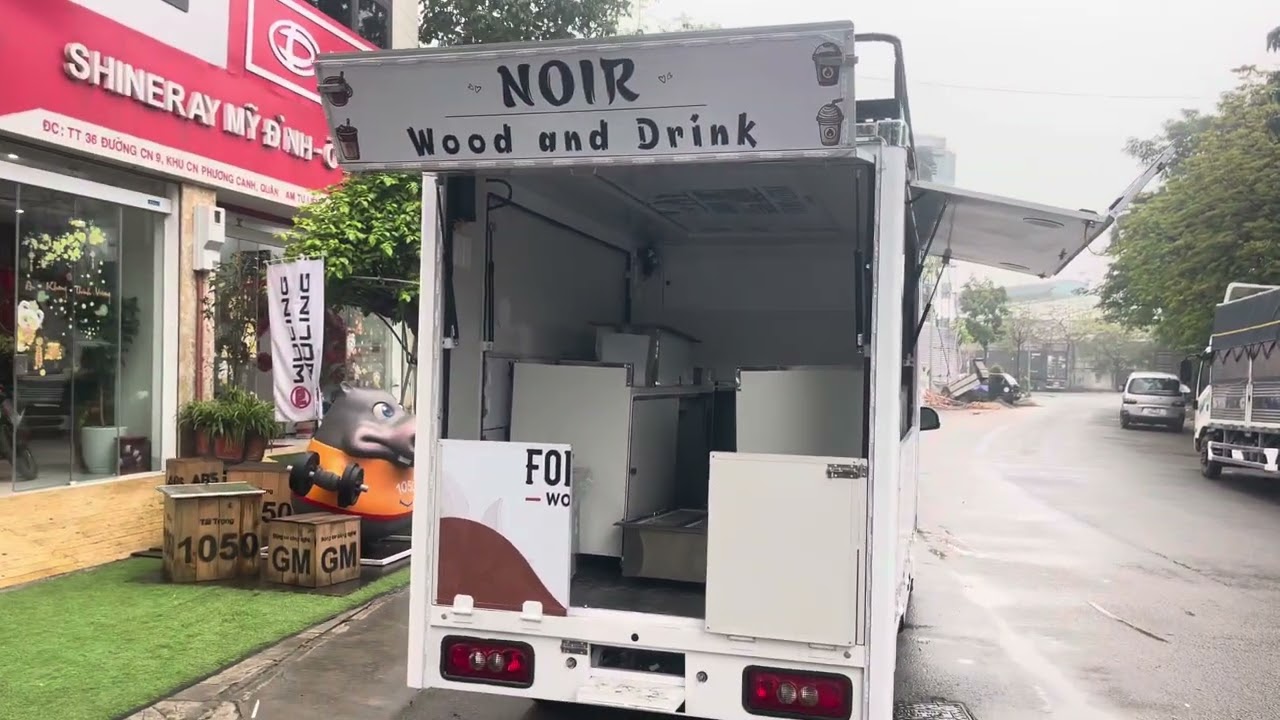 Xe Bán Hàng Lưu Động Đơn Giản Nhưng Đủ Đẳng Cấp
