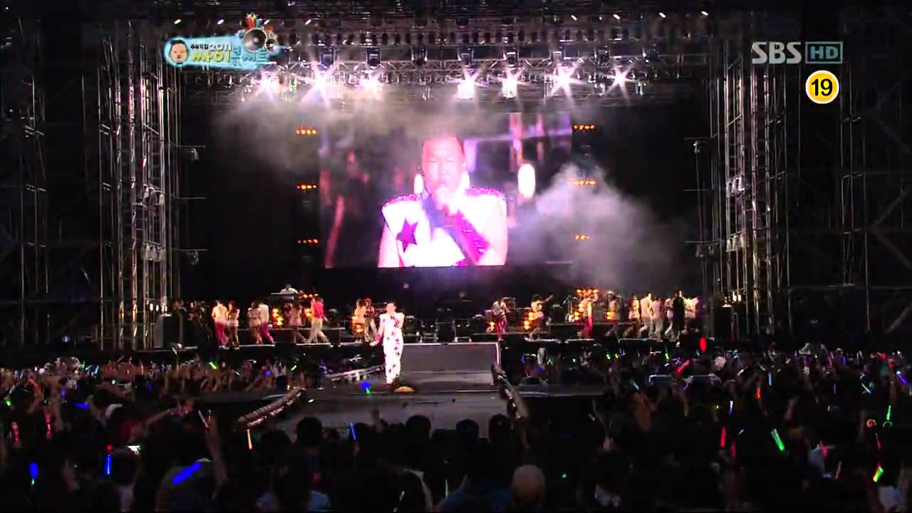 2011 PSY Concert 싸이 콘서트 110909 (2/7)