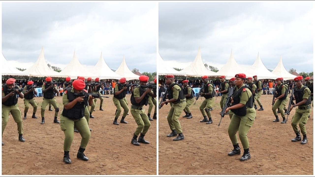 UTAPENDA POLISI WAKIFANYA MAZOEZI YA UTAYARI MBELE YA WANANCHI NA VIONGOZI MBALIMBALI