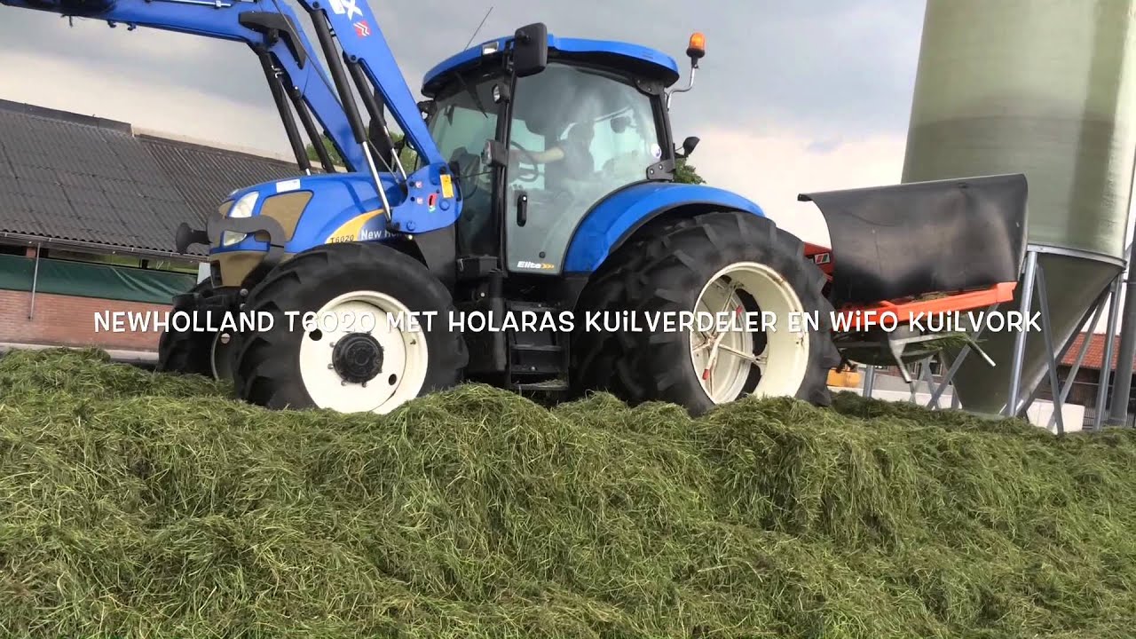 Gras inkuilen 2015 bij Melkgeitenhouderij Langevoort in Epe
