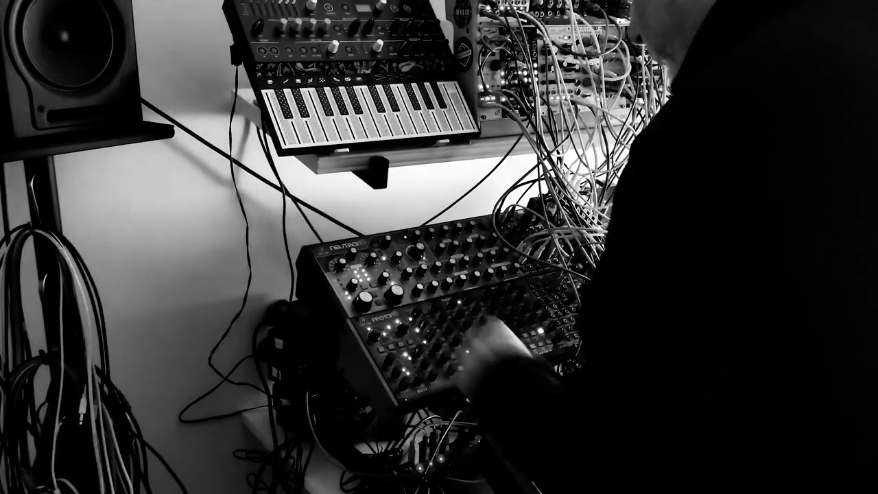 DAWless Techno - Live Performance