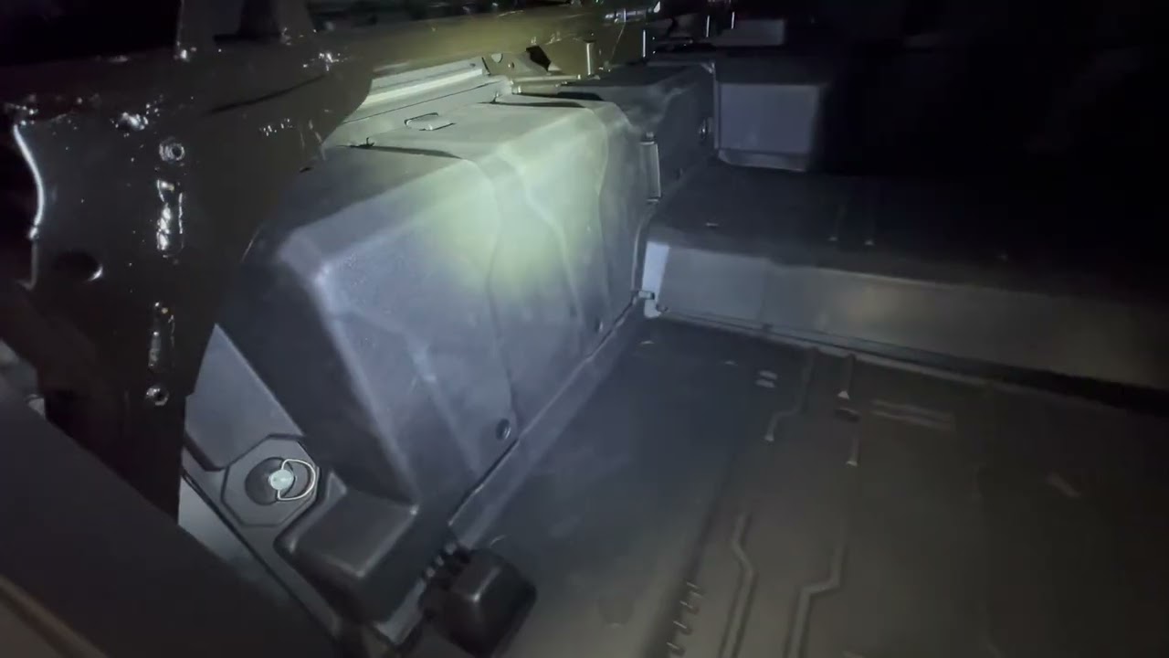 HD 11 battery box removal instructions 