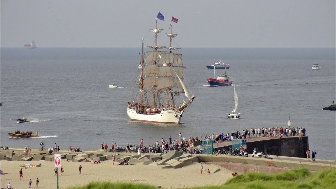 Bark europa aankomst met zeilen op te scheveningen 24 -7-2016