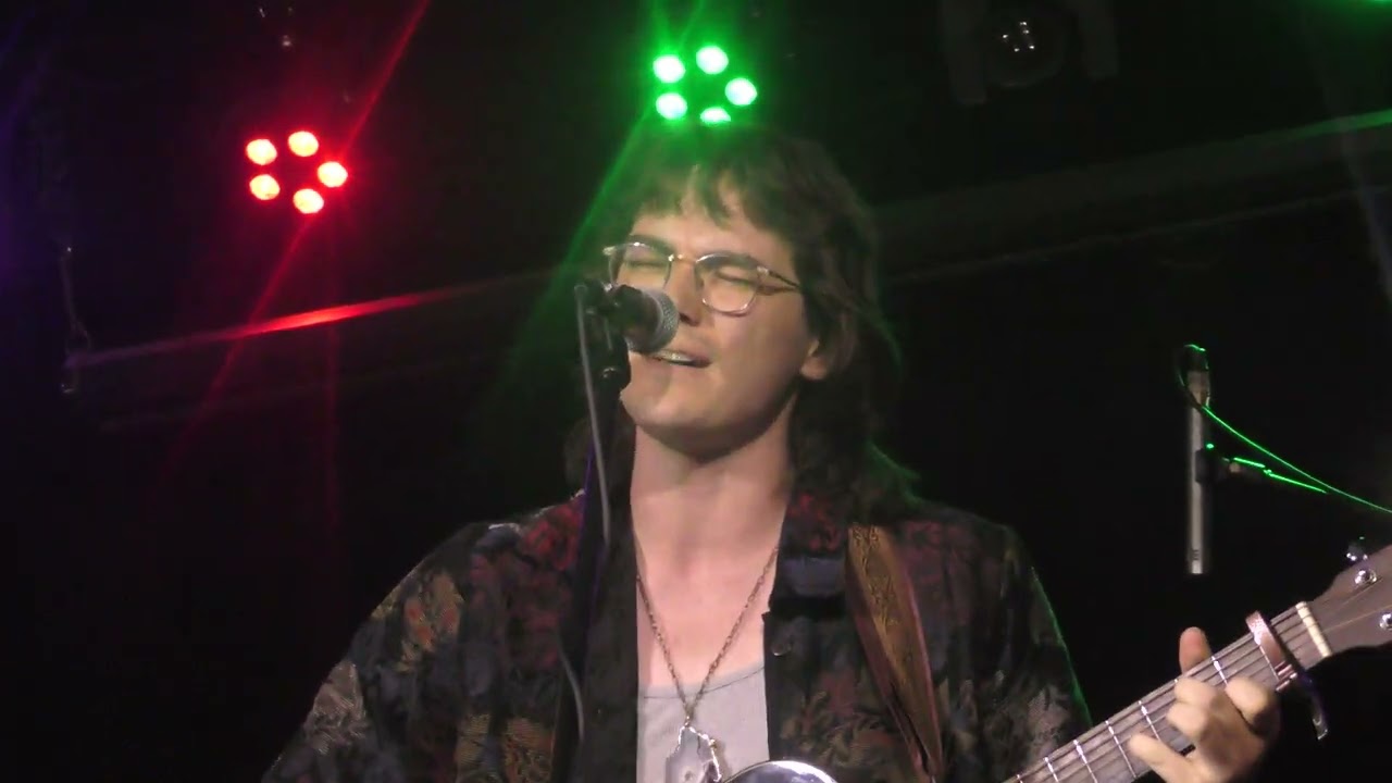 Maximiano-The River(Bruce Springsteen cover) live in Milwaukee, WI 8-18-23