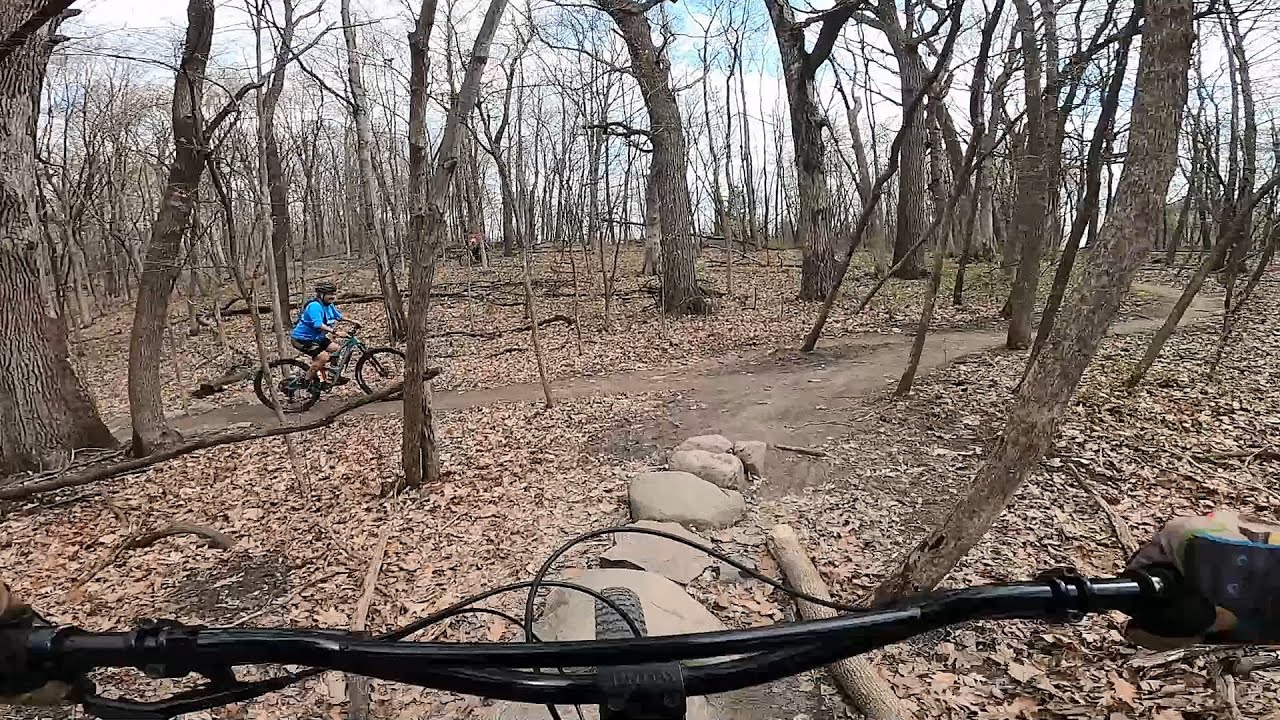Прокатился на Lowside до Elm Creek, где насладился 14 милями езды на Singlespeed!