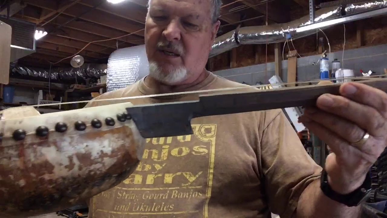 The Fencepost gourd 5 string fretless