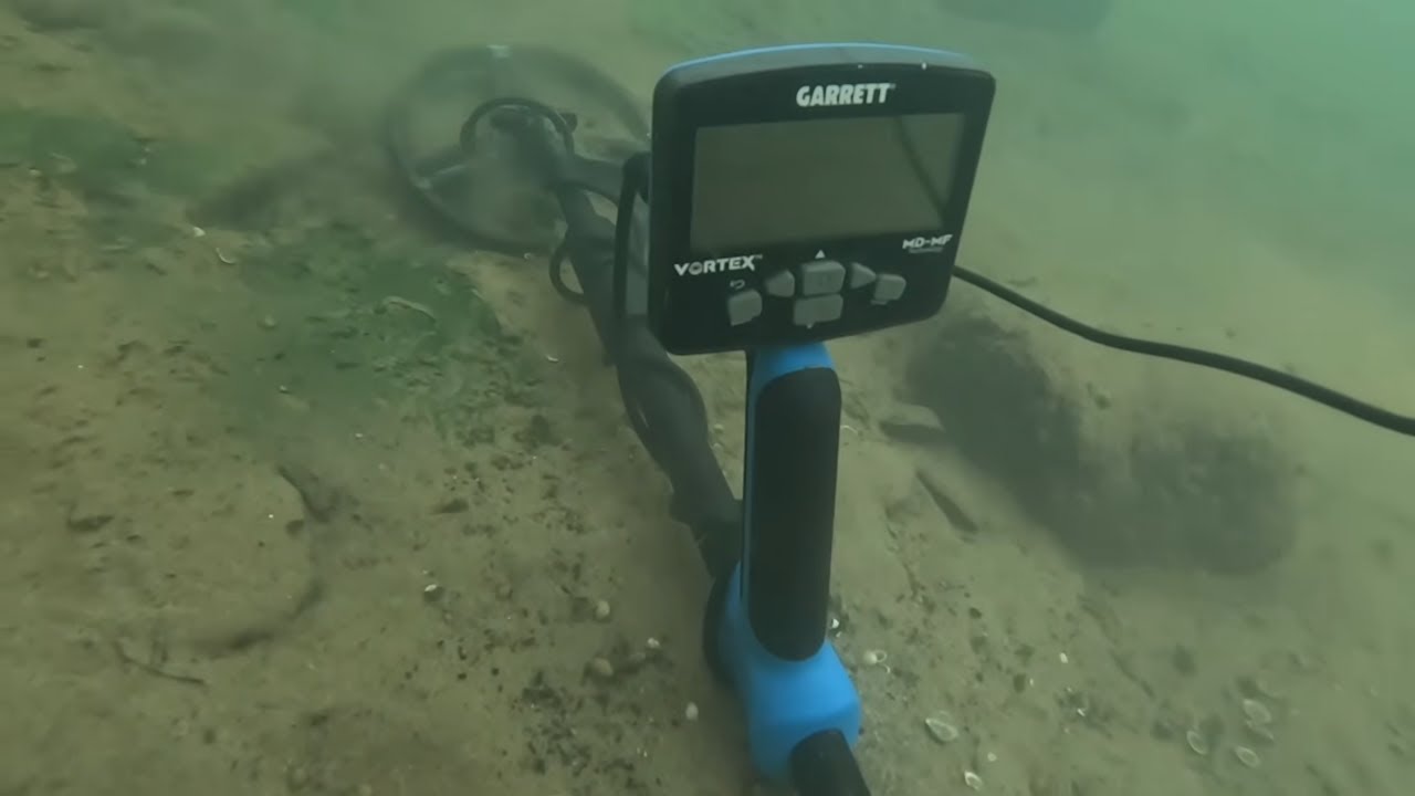 SCUBA: Металлоискатель, река - Монеты, Реликвии, Бутылки, Сом, Карп