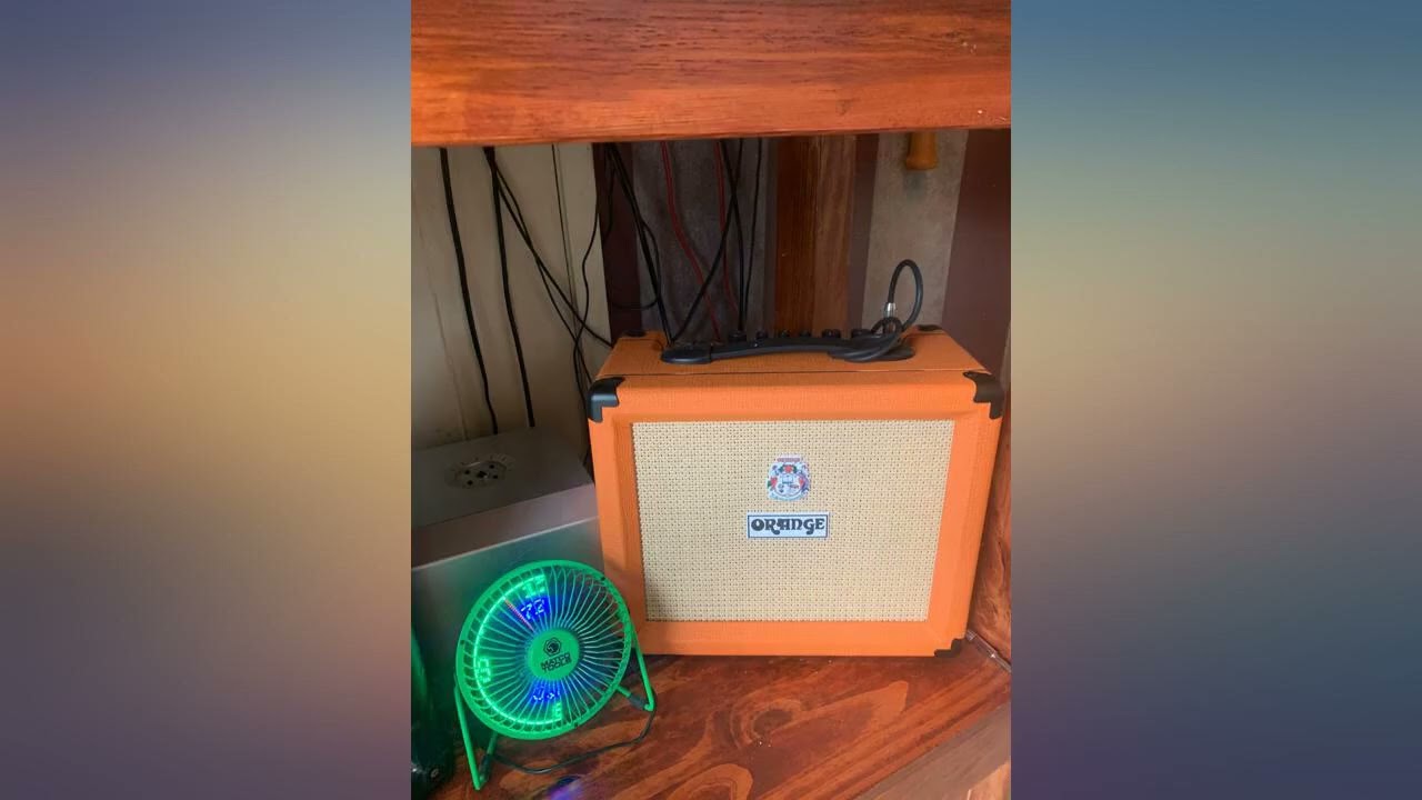 Orange Amps Electric Guitar Power Amplifier, (Crush20RT) revieww
