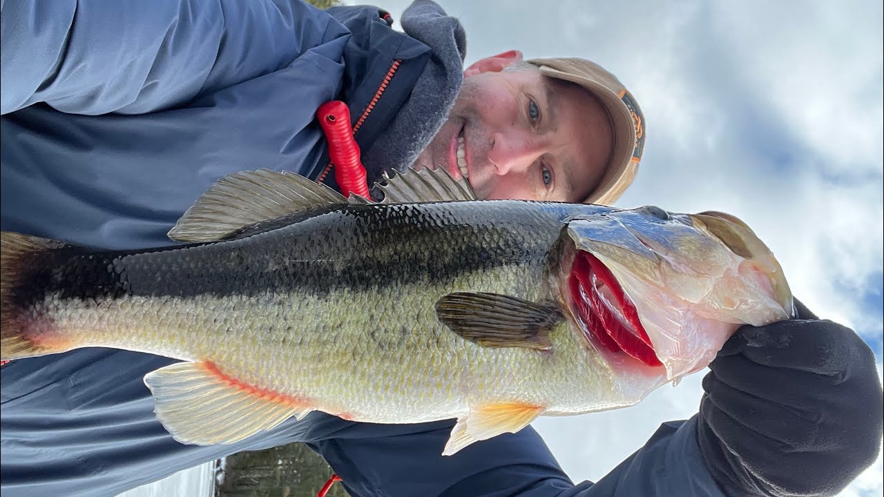 Ice Fishing for Bass  #fishing #icefishing #outdoors #fish 
