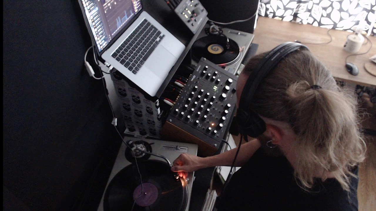 Electro Summer Sessions  #010.25- Dj Rumbus