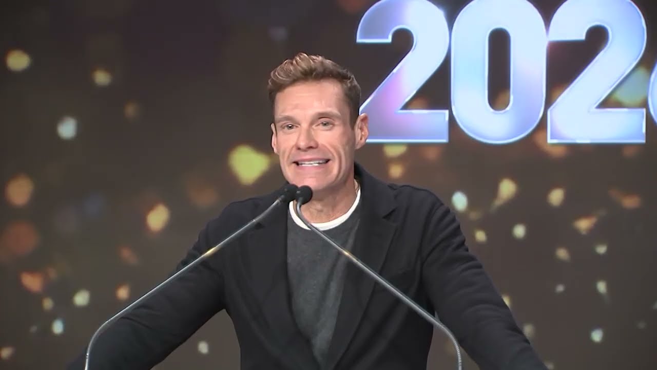 Ryan Seacrest rings closing bell at Nasdaq on New Year's Eve