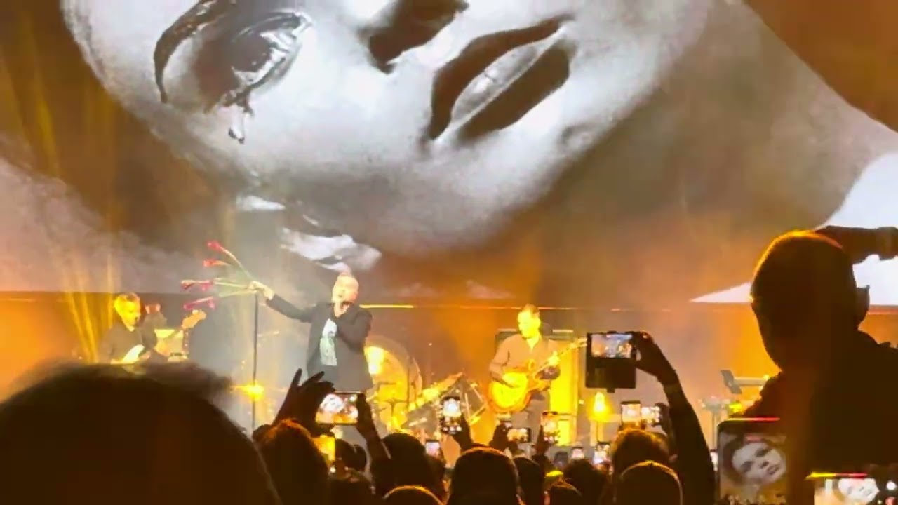 Morrissey “There is a light that never goes Out” Live in San Antonio 1-10-2026 (The Smiths)