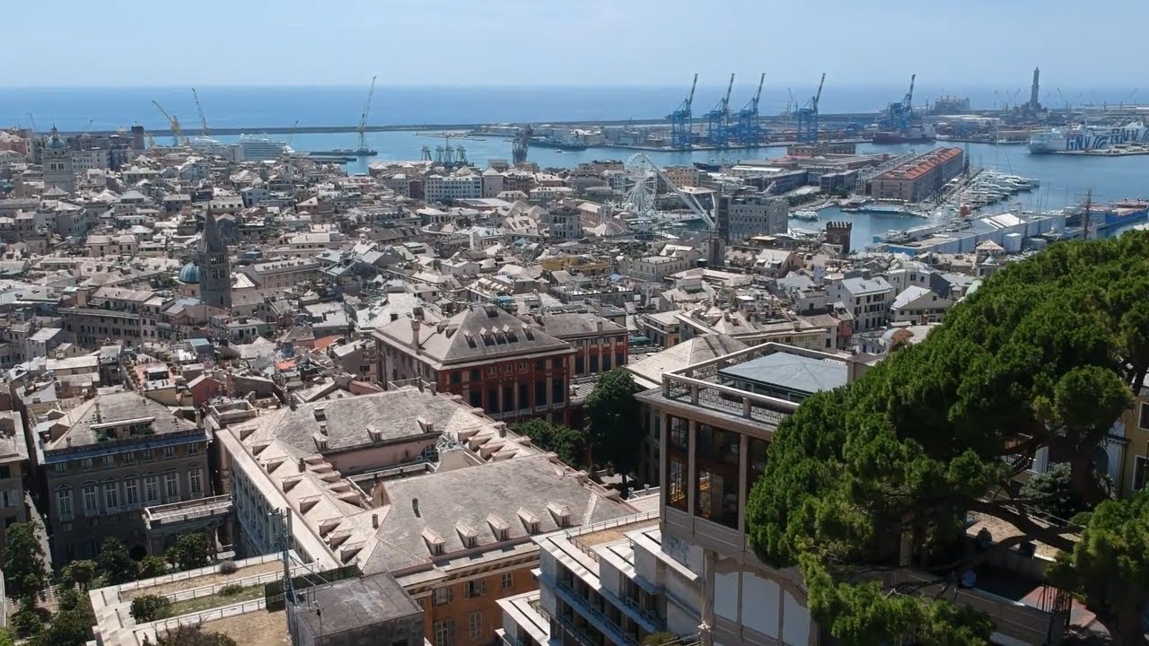 GENOVA in 4K 🌅 | La Superba vista dal Drone