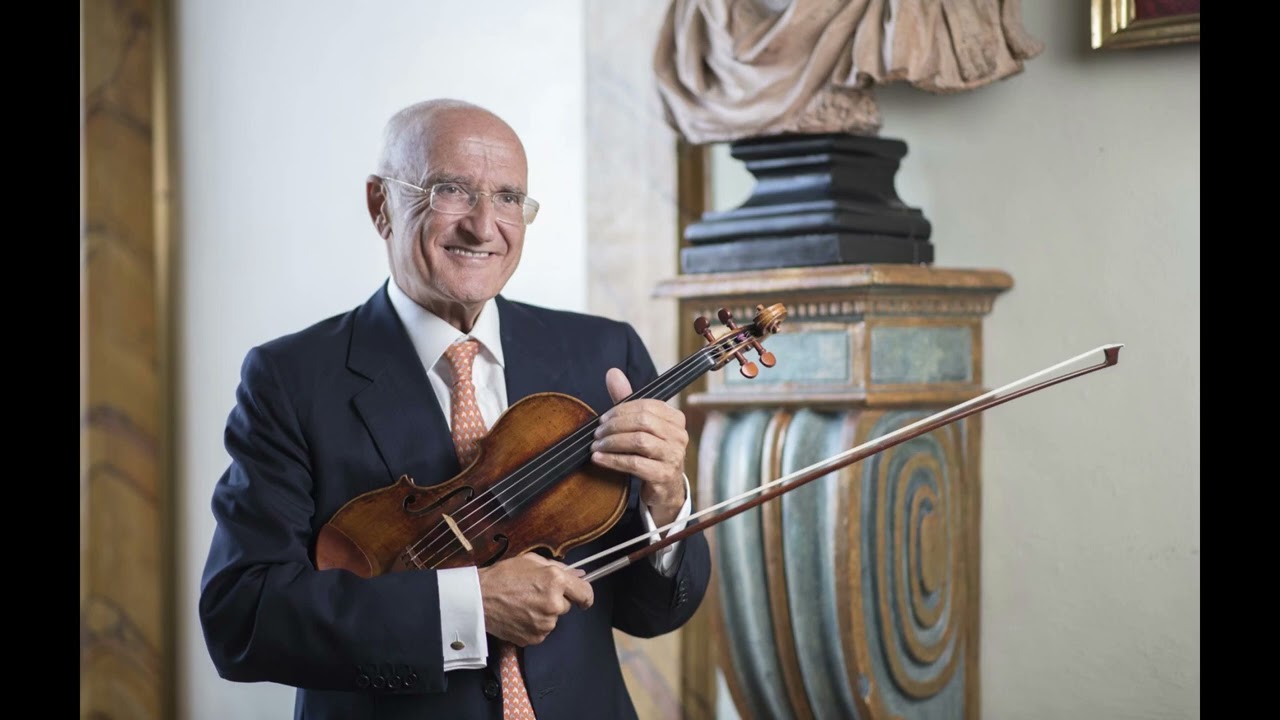 Salvatore Accardo interpreta los 24 caprichos de Paganini.
