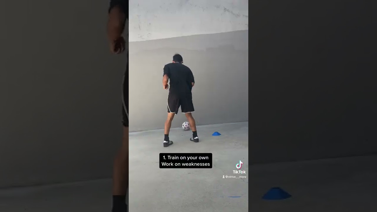 HOW TO GAIN CONFIDENCE FOR FOOTBALLERS