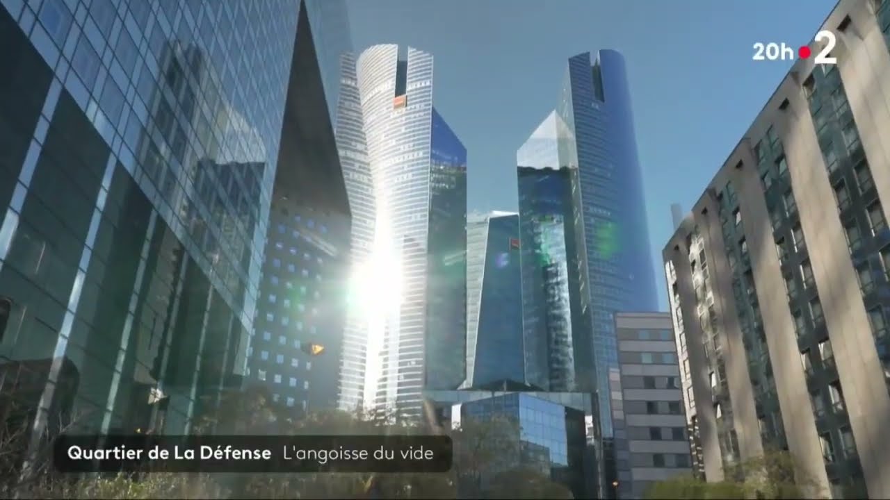 FRANCE: LE CENTRE DES AFFAIRES PARIS-LA DÉFENSE PLONGE. #france #parisladefense #économie #crise